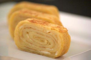 tamagoyaki-11 tamagoyaki 11 300x200 Sweet Tamagoyaki Recipe