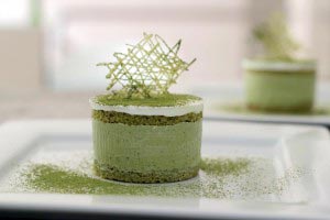 greenteamoussecake 28 300x200 Green Tea Mousse Cake