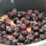 blueberrybar 06 150x150 Blueberry Cookie Crumb Bars