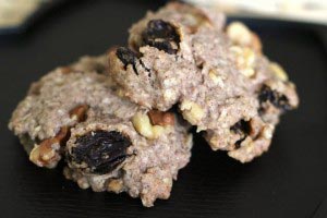 oatmealcookies 10 300x200 Oatmeal Raisin Walnut Cookies