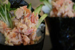 salmon-temaki-18