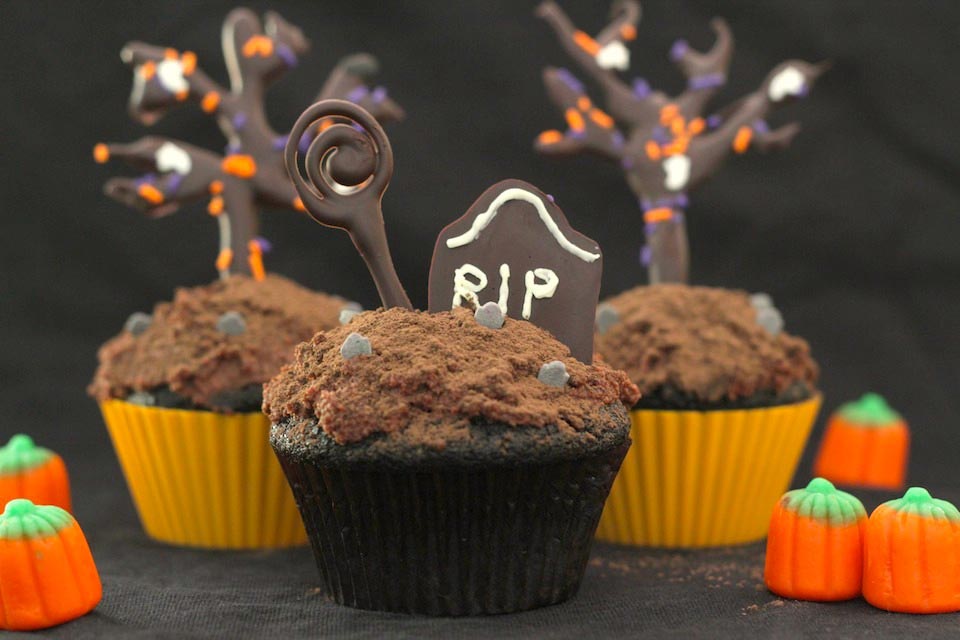 Halloween Mocha Cupcakes